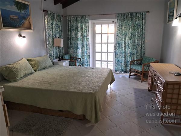 Jamestown Park - Traditional Cottage, close to beaches and restaurants - UNDER OFFER,St. James