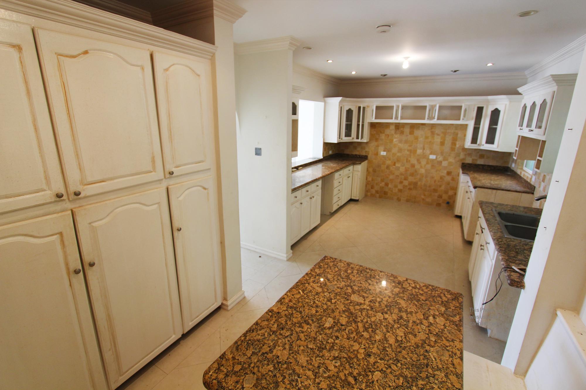 Edgehill 128,St. Thomas