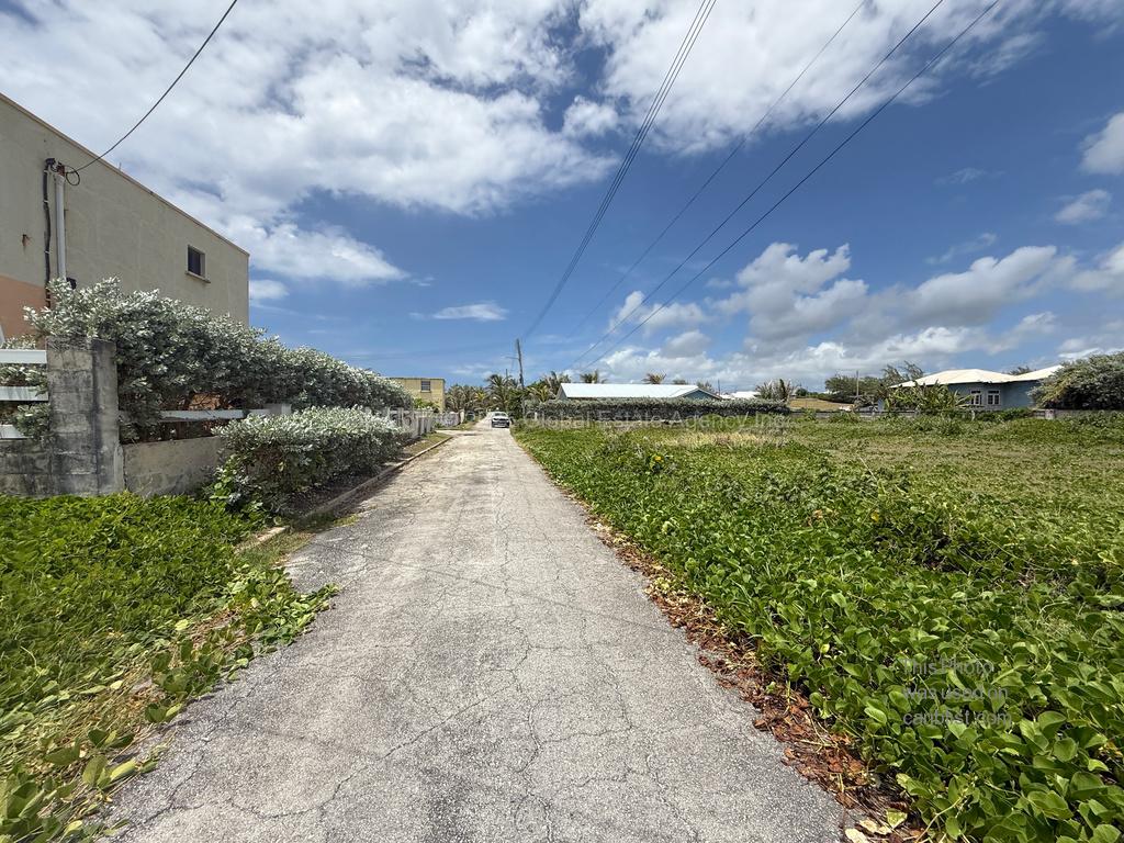 Inch Marlow **Large Lot in Established Neighbourhood Walking Distance From Beach**,Christ Church