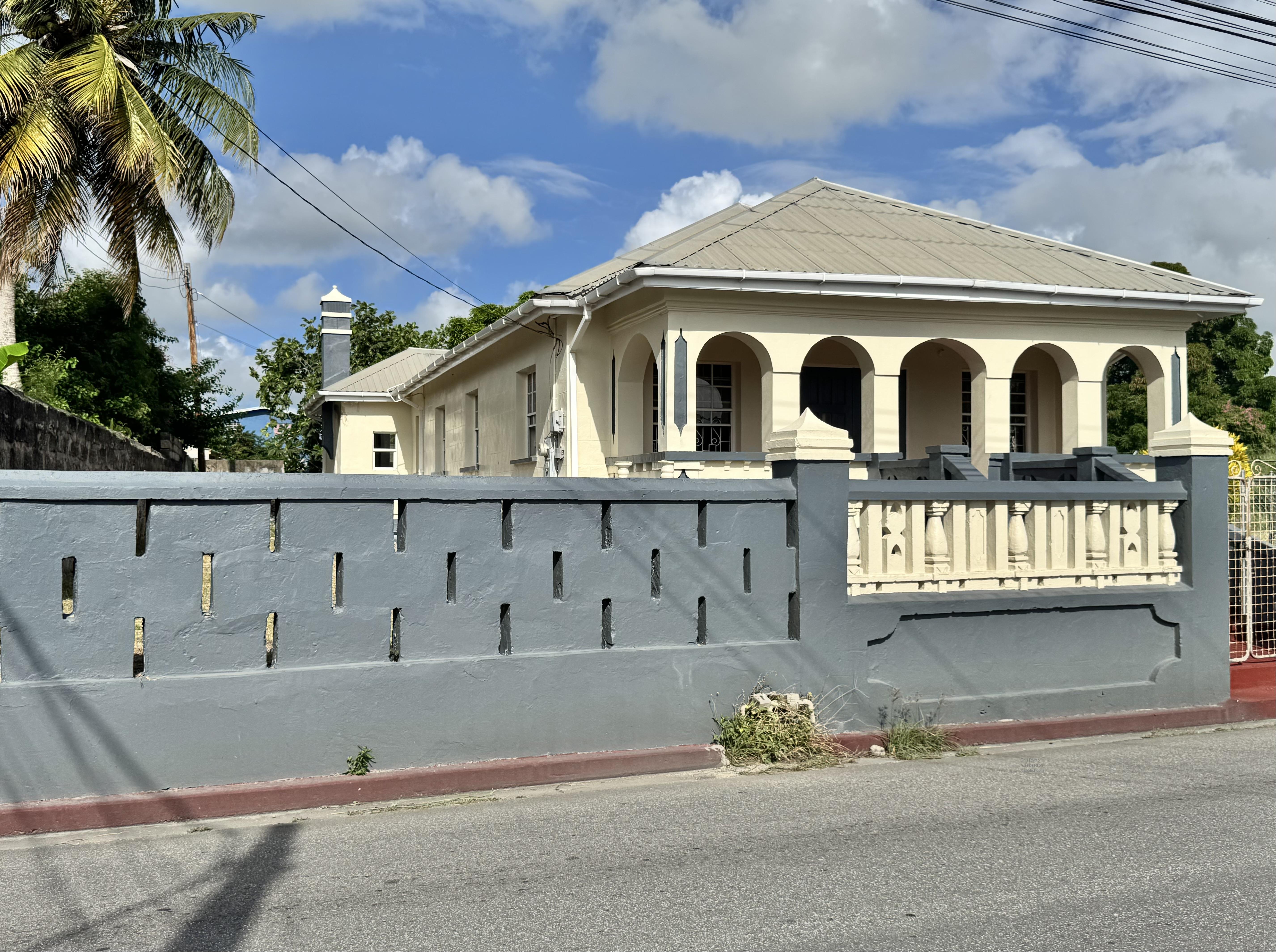 Whitehall - (UNDER OFFER) SPACIOUS/UNFURNISHED/CENTRALLY LOCATED/FULLY ENCLOSED
,St. Michael