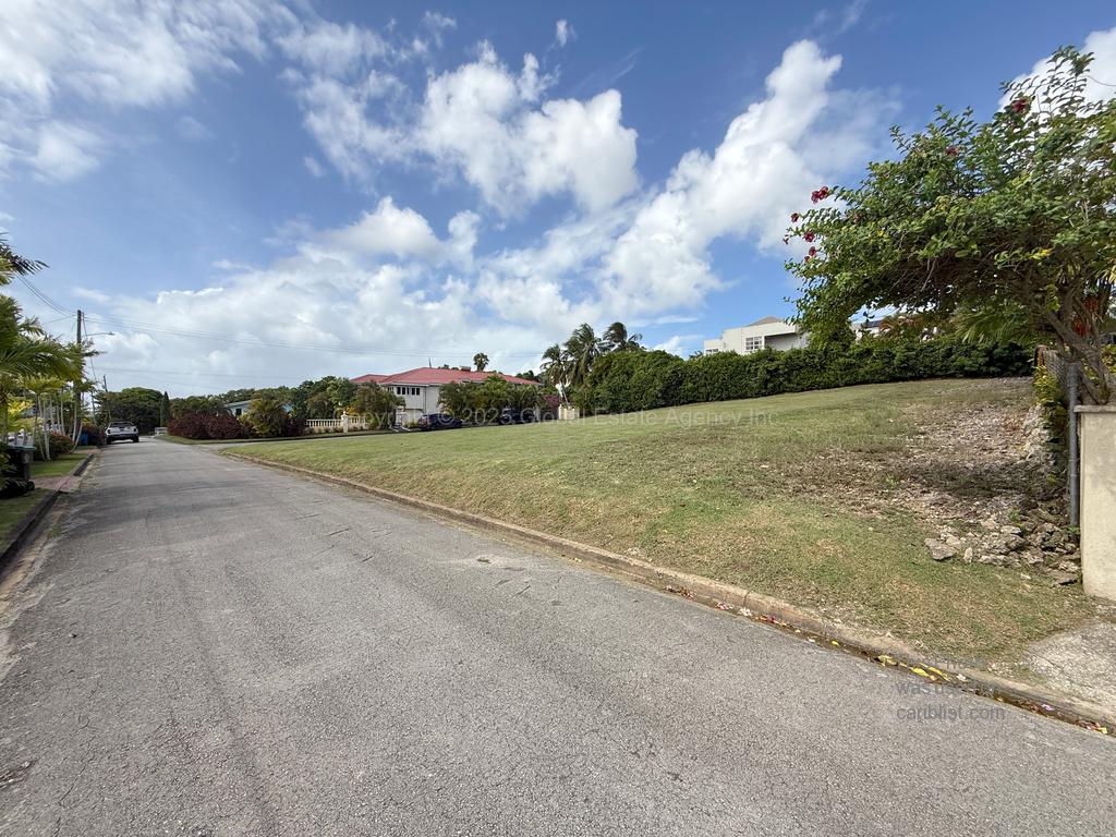 Rowans Park, Rowans **Expansive Corner Lot in a Sought-After Central Neighbourhood**,St. George