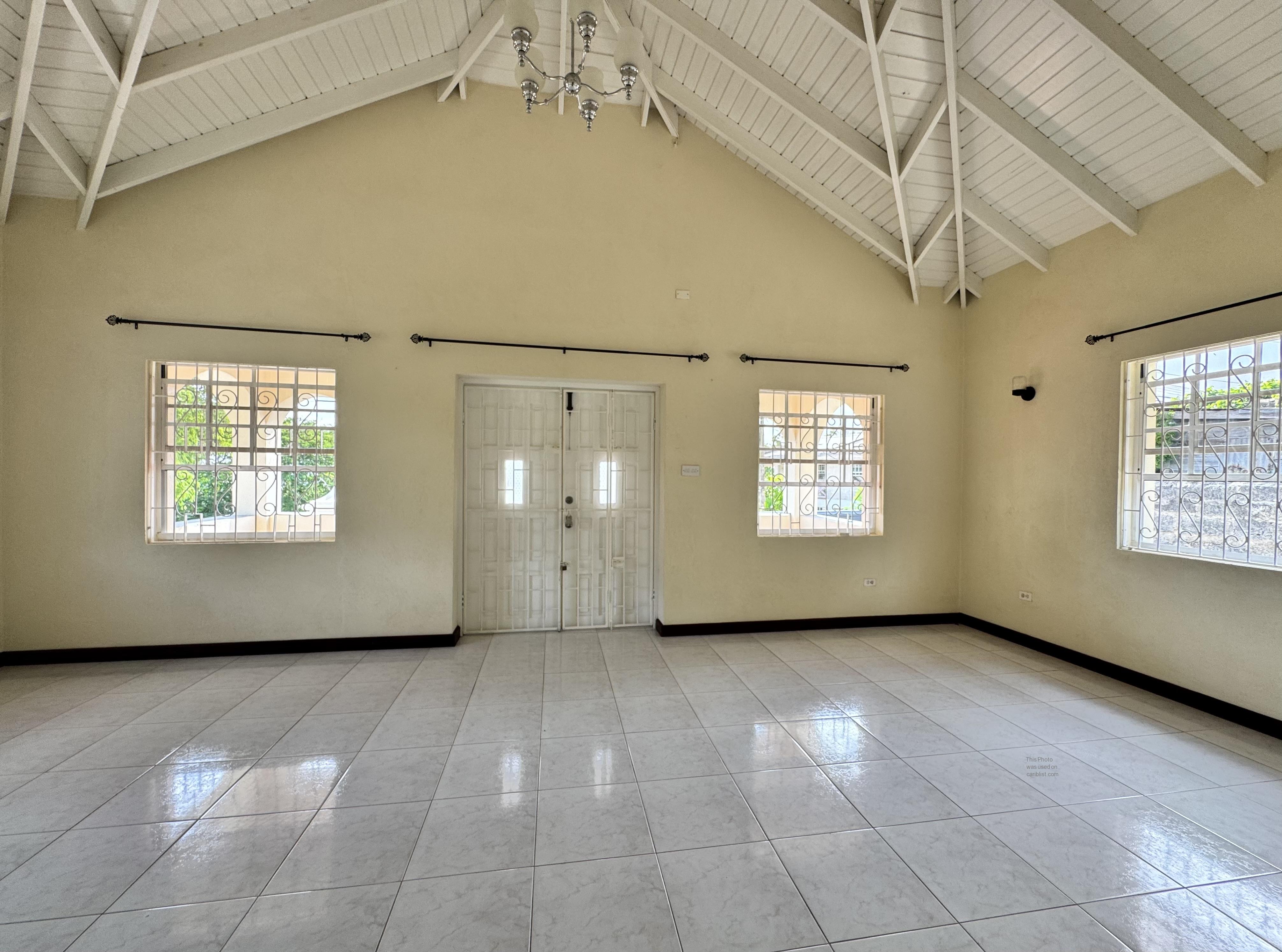 Whitehall - (UNDER OFFER) SPACIOUS/UNFURNISHED/CENTRALLY LOCATED/FULLY ENCLOSED
,St. Michael