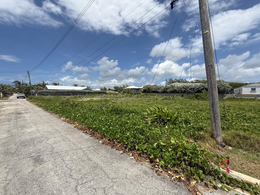 Inch Marlow **Large Lot in Established Neighbourhood Walking Distance From Beach**,Christ Church