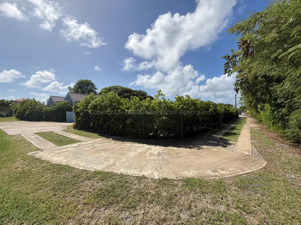 Upper Carters Gap, Enterprise *UNDER OFFER**Modern Home with Exceptional Development Potential Within Walking Distance of Miami Beach**,Christ Church