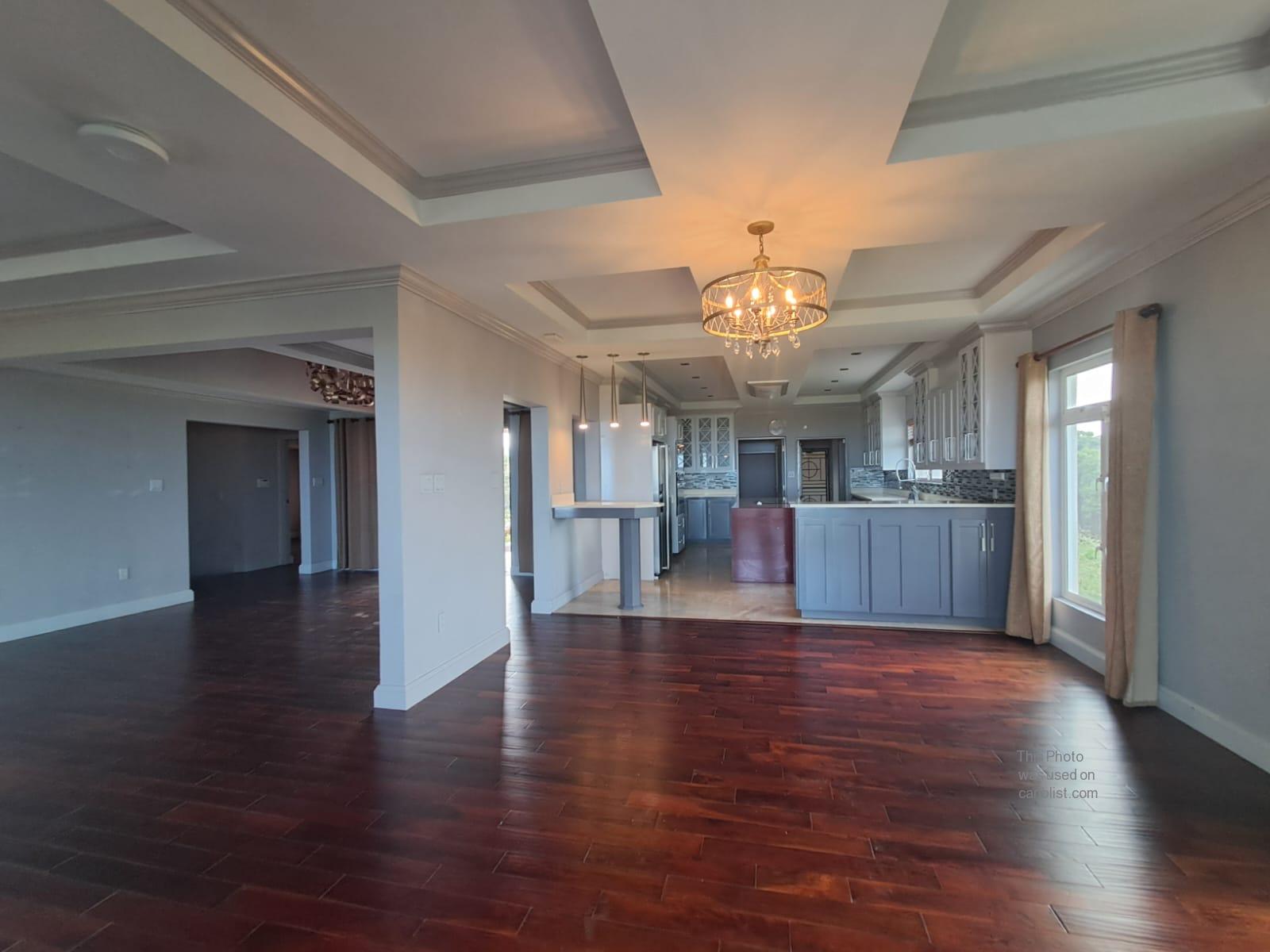 Ultra-Modern 4-bedroom, 3--bathroom, 2 Powder Rooms Villa - Christie Village,St. Thomas