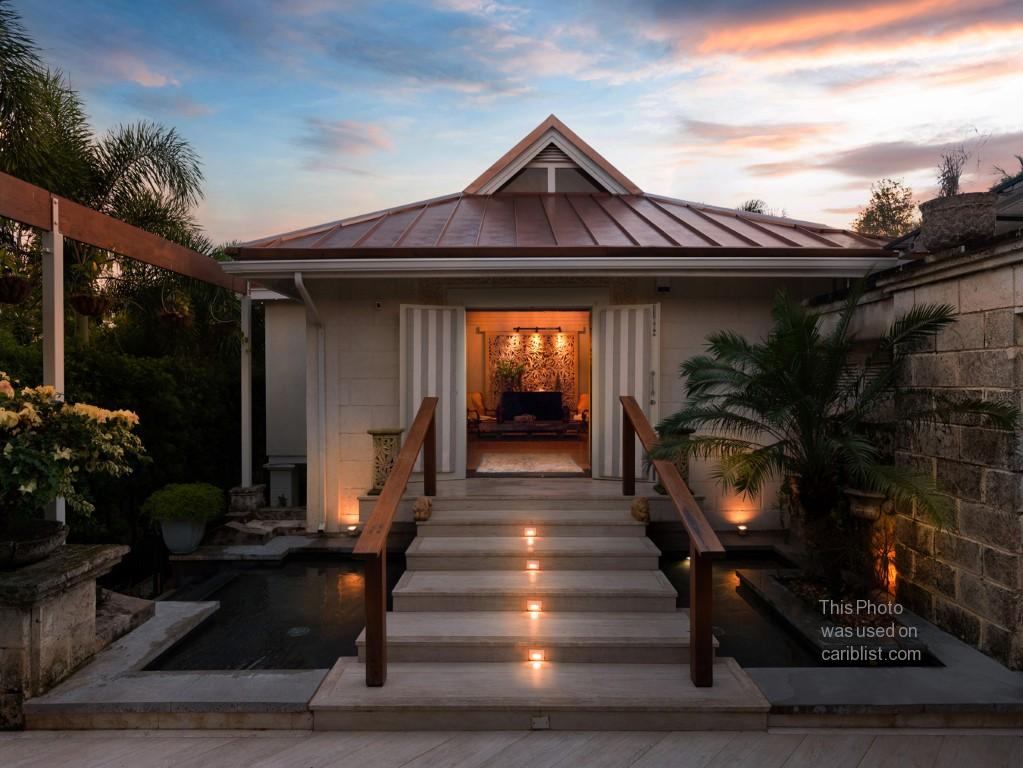 Balls Plantation ** Luxury Property, Four Ensuite Bedrooms, 1 Acre, Beautiful Property **,Christ Church