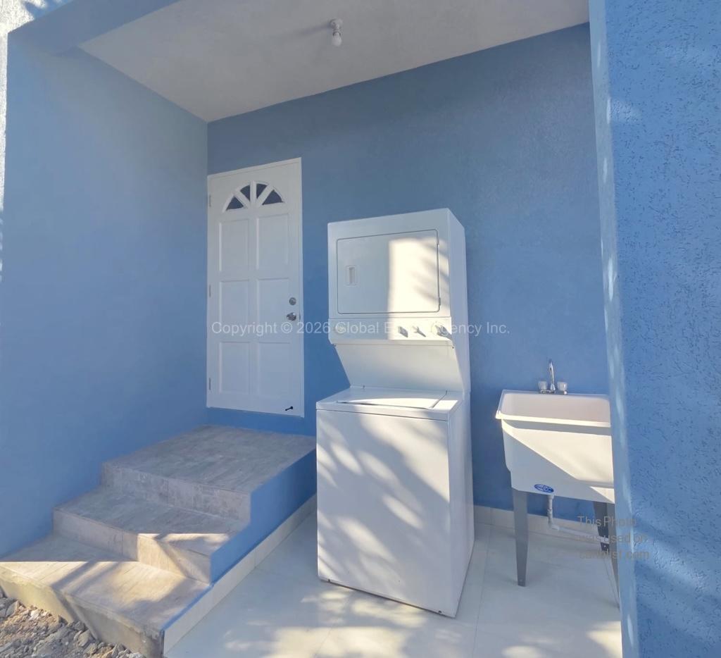 Brittons Hill **Furnished, New Appliances, Air-conditioned Bedrooms, Utilities Included (Capped)**,St. Michael