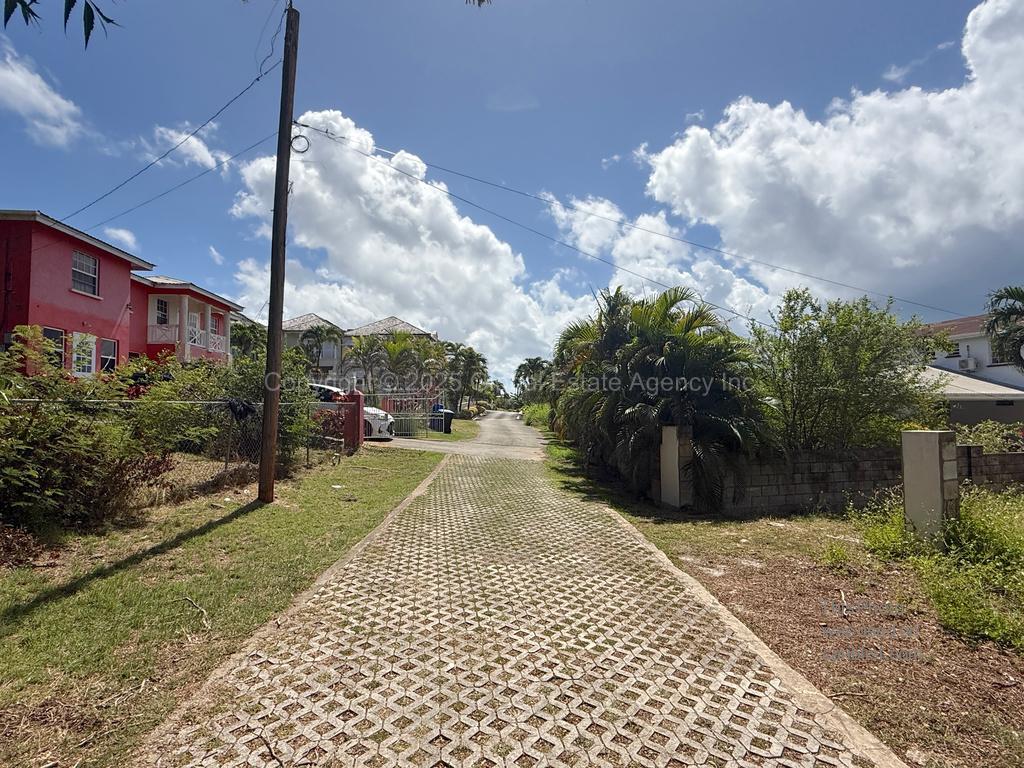 Jo Hunte Apartment C (Rear), Sweet Home Gardens, Road View **Modern Well-Outfitted, Move-In Ready 1-Bedroom Apt**,St. Peter