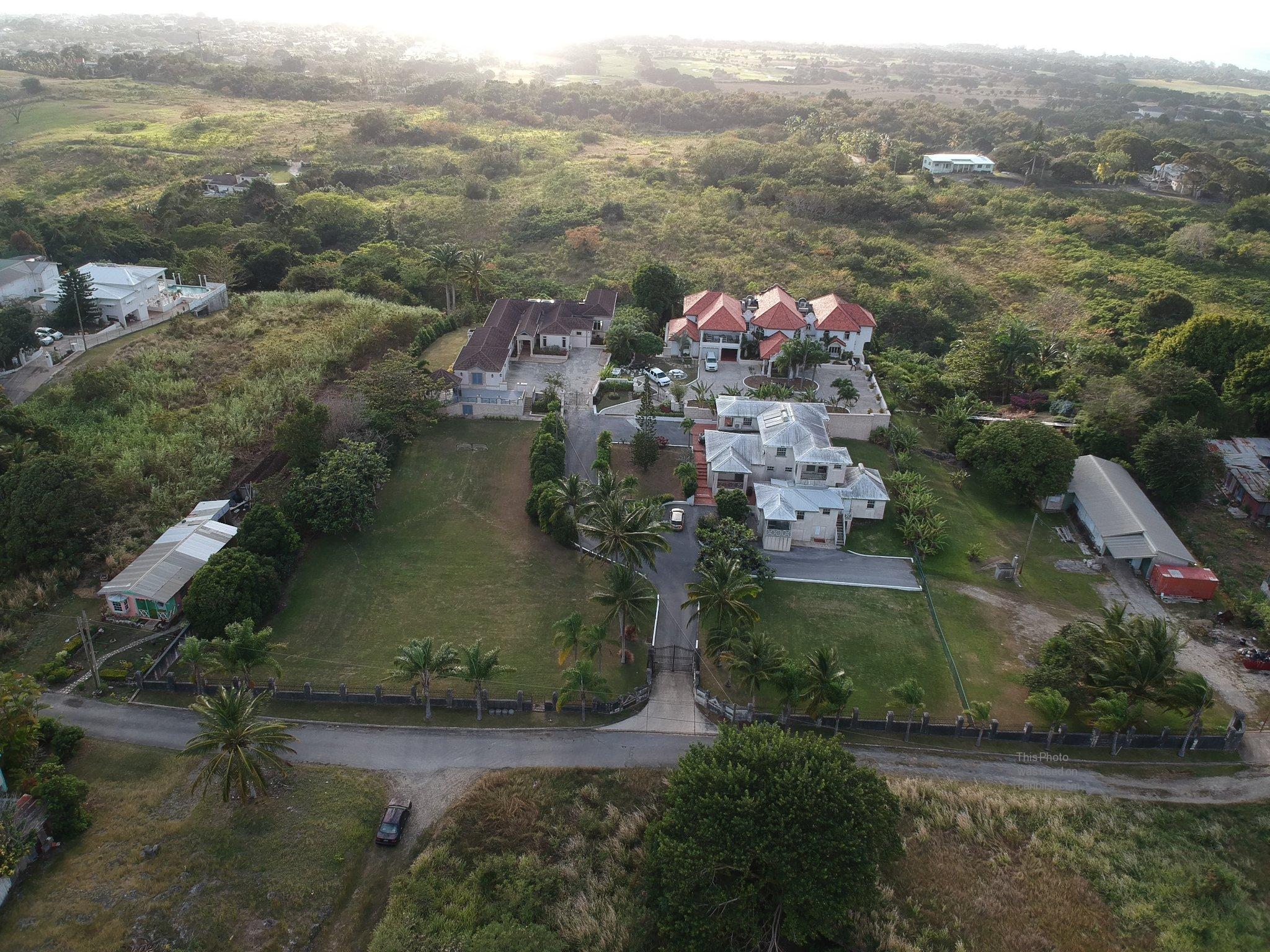 Christie**2 Villas With An Apt Block, Cliff View, Gated Entrance To The Estate,4.5 Acres**,St. Thomas