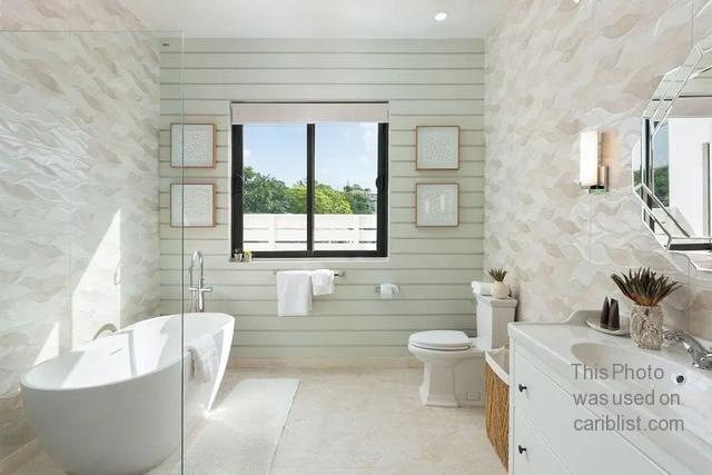 “Calico” – Designer West Coast Retreat with Direct Beach Access,St. James