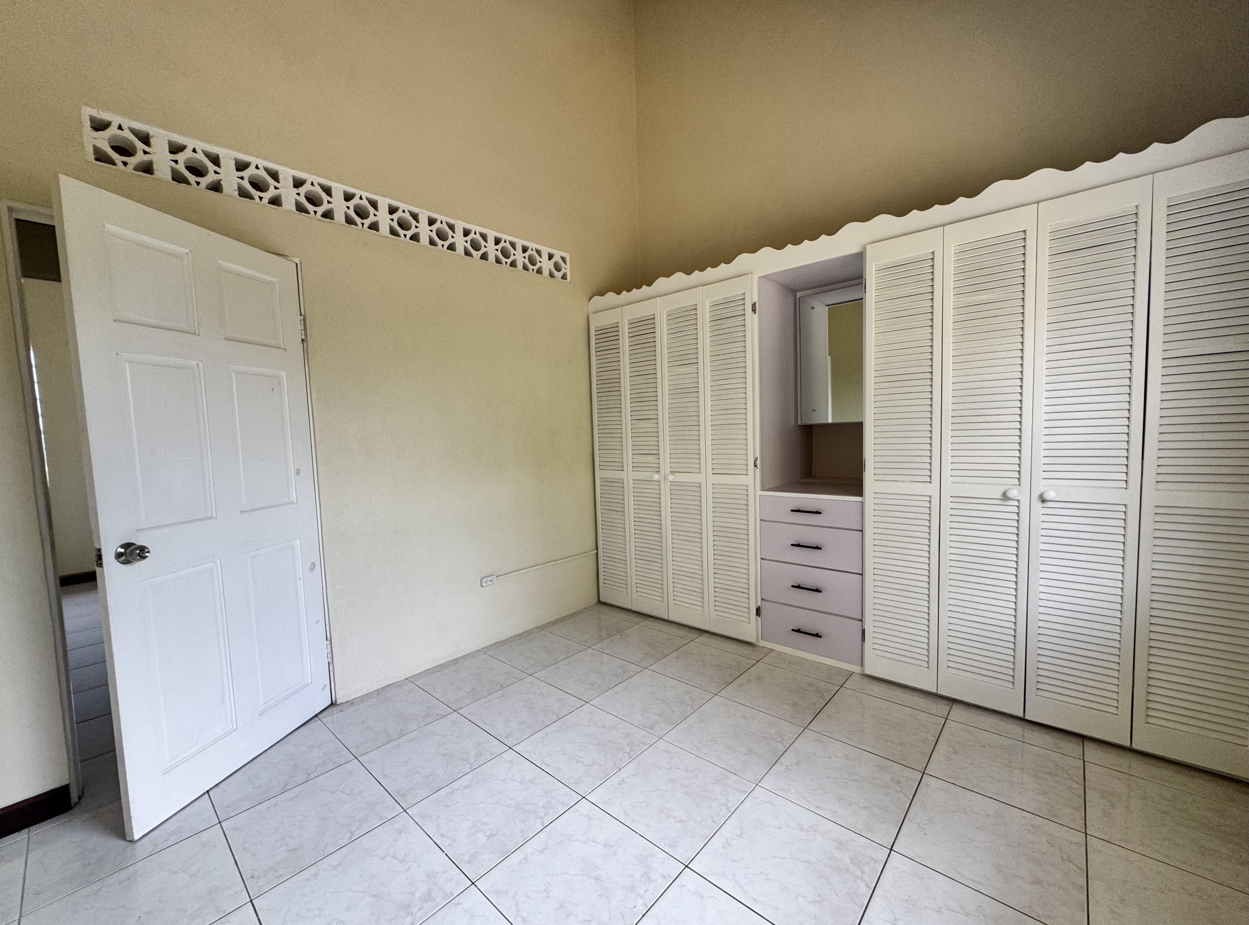 Whitehall - (UNDER OFFER) SPACIOUS/UNFURNISHED/CENTRALLY LOCATED/FULLY ENCLOSED
,St. Michael