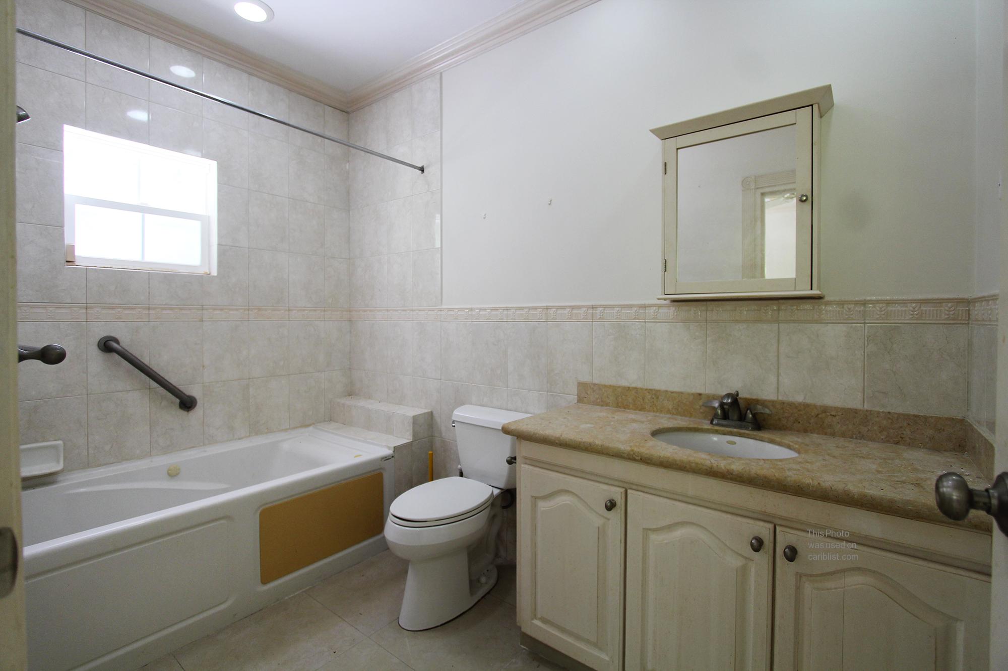 Edgehill 128,St. Thomas